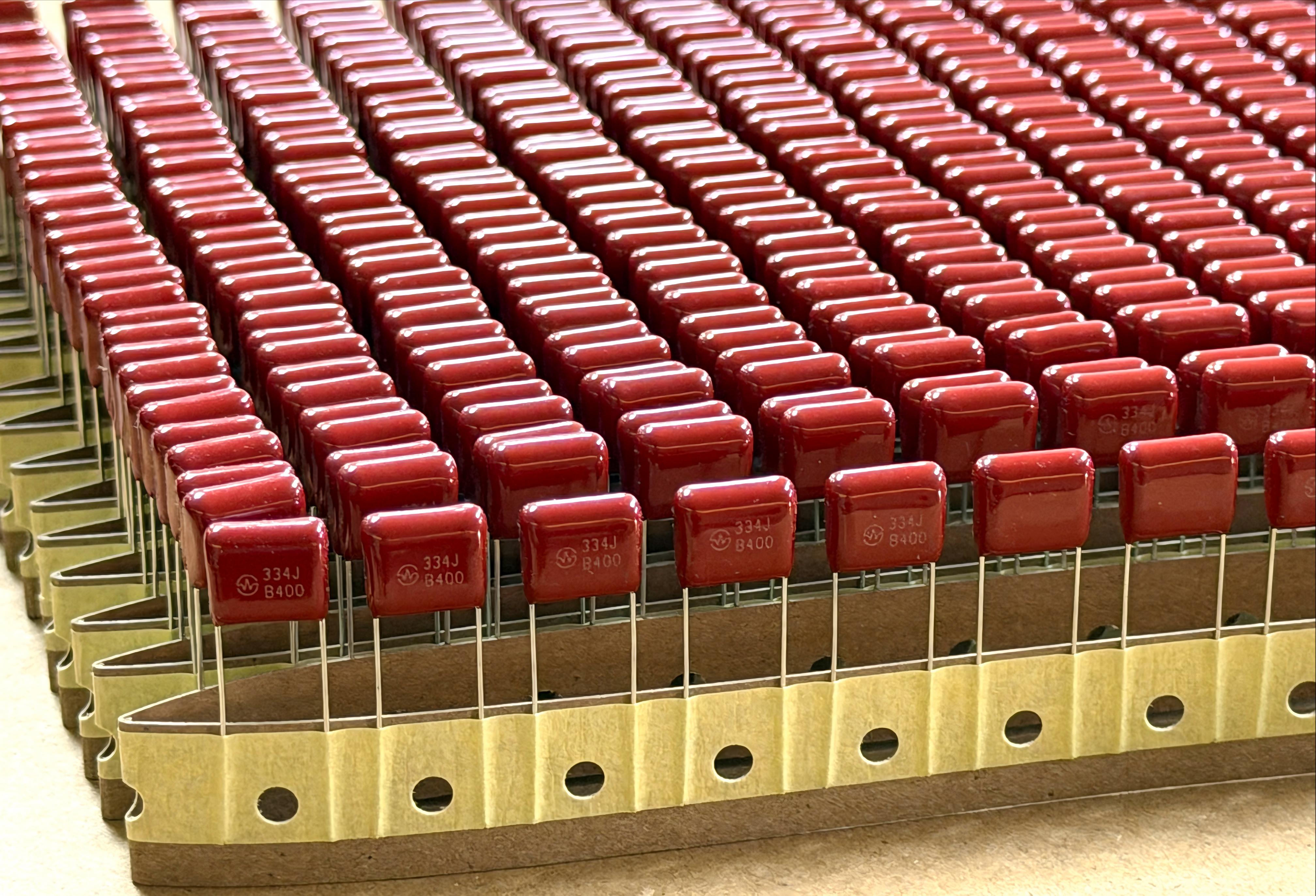 Il ruolo e la selezione dei condensatori CBB nei circuiti